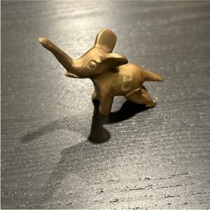 Vintage 1970’s Solid Brass Baby Elephant MCM Decor India Ring Holder Bohemian